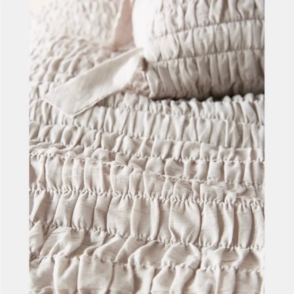 NEW! Anthropologie Textured Bardot Grey Twin Quilt w/ 2 Euro & 2 Standard Shams